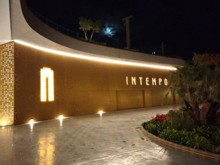 בנידורם Intempo Luxury Sky View & Spa Resort מראה חיצוני תמונה